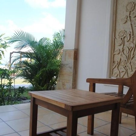 Lombok Beach Hotel Montongbuwoh 外观 照片