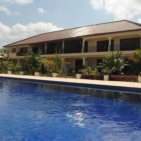 Lombok Beach Hotel Montongbuwoh 外观 照片