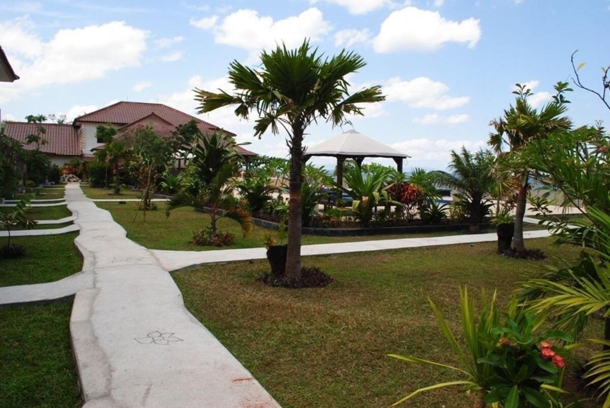 Lombok Beach Hotel Montongbuwoh 外观 照片