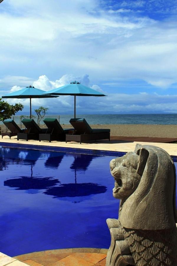 Lombok Beach Hotel Montongbuwoh 外观 照片